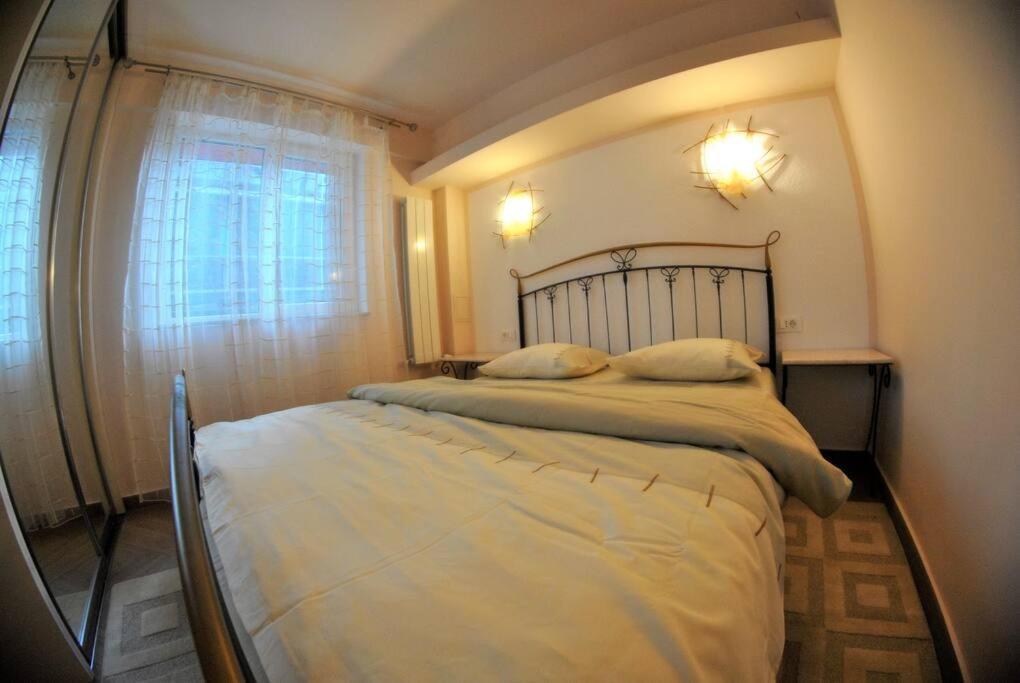 Modern & Central Apartment In North Of Bucarest Extérieur photo